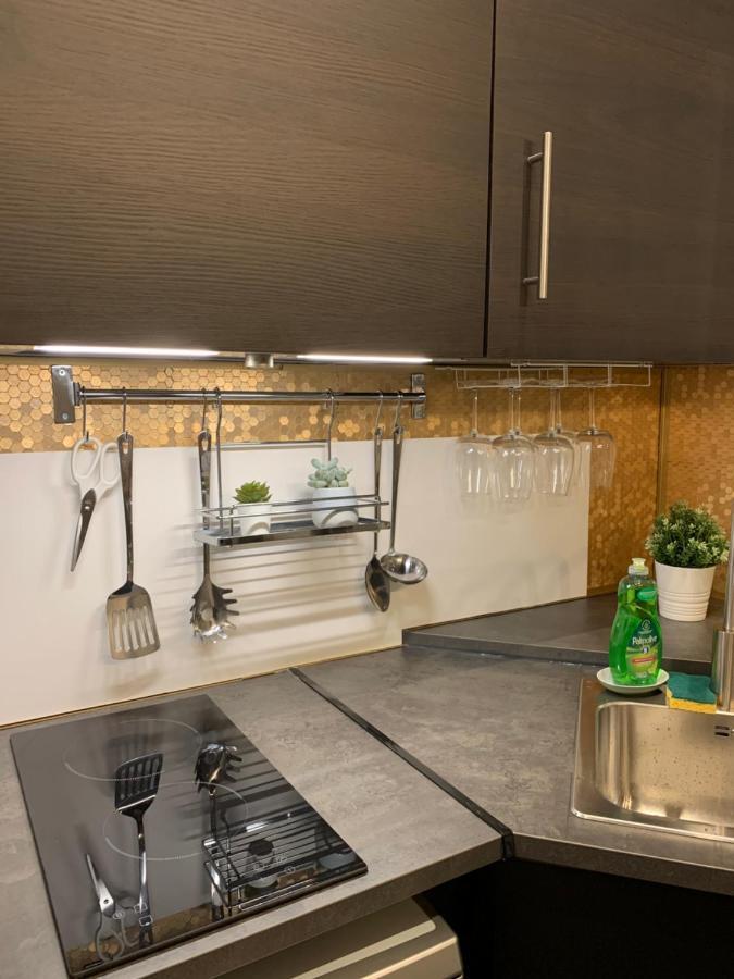 T1 Bis Hyper-centre, tout équipé, refait à neuf Orléans Extérieur photo